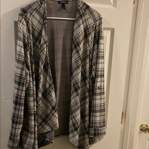 Torrid 2X Plaid Open-Front Cardigan